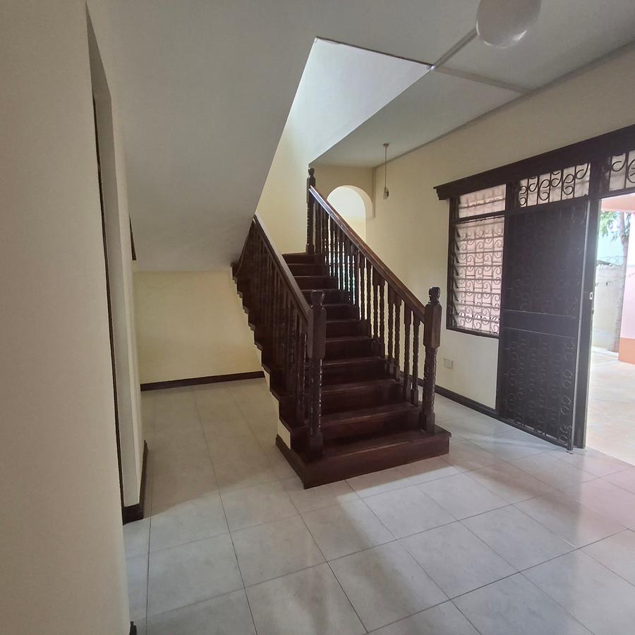 5 Bed House with En Suite at Nyali Mombasa - 15