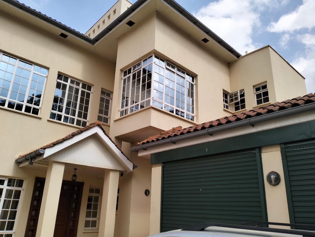 4 Bed Townhouse with En Suite in Kyuna - 3