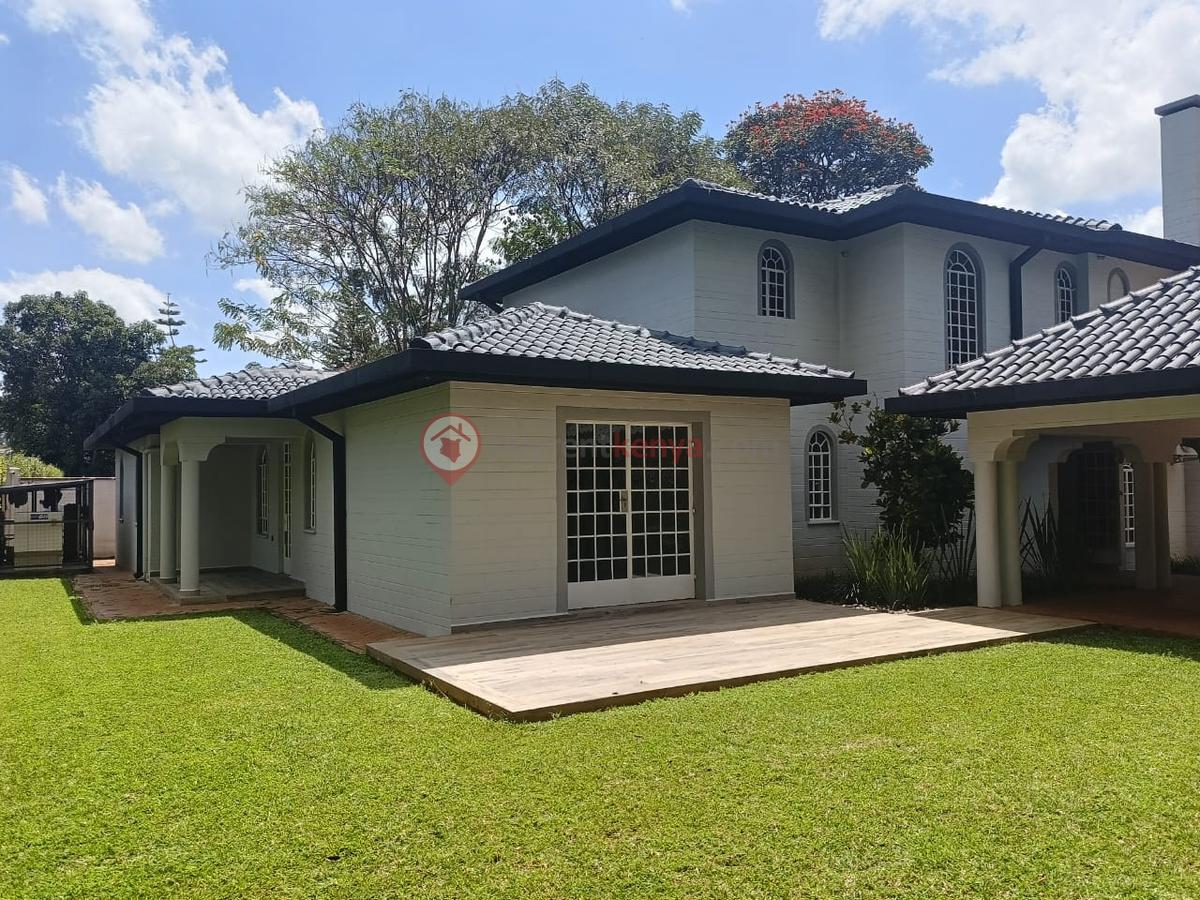 4 Bed House with En Suite at Runda - 9
