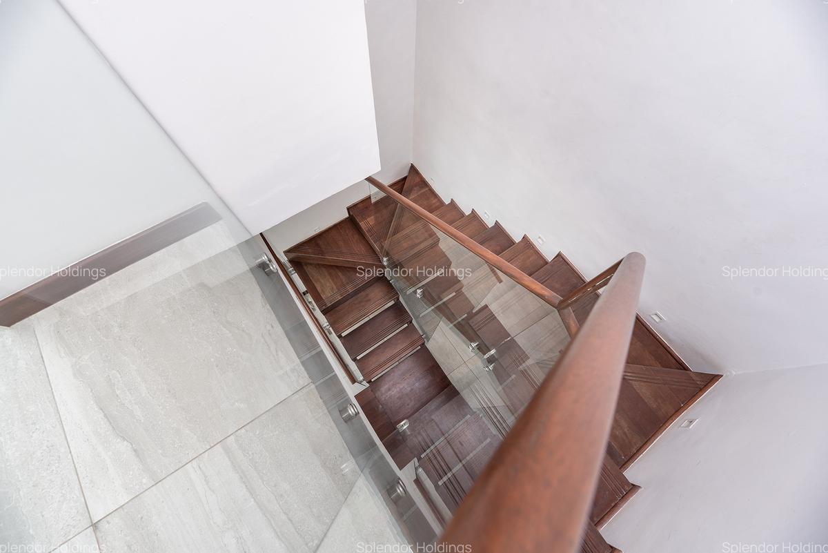 3 Bed Villa with En Suite in Kilimani - 8