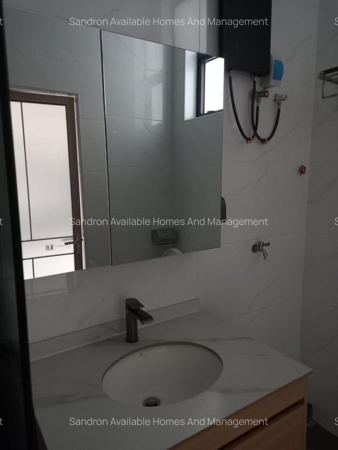 Studio Apartment with En Suite in Kilimani - 4