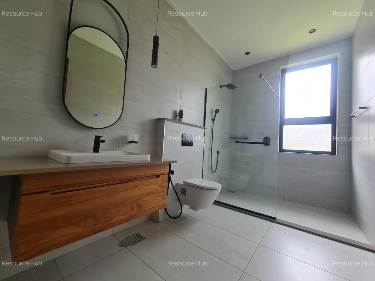 4 Bed Apartment with En Suite at Loresho - 16