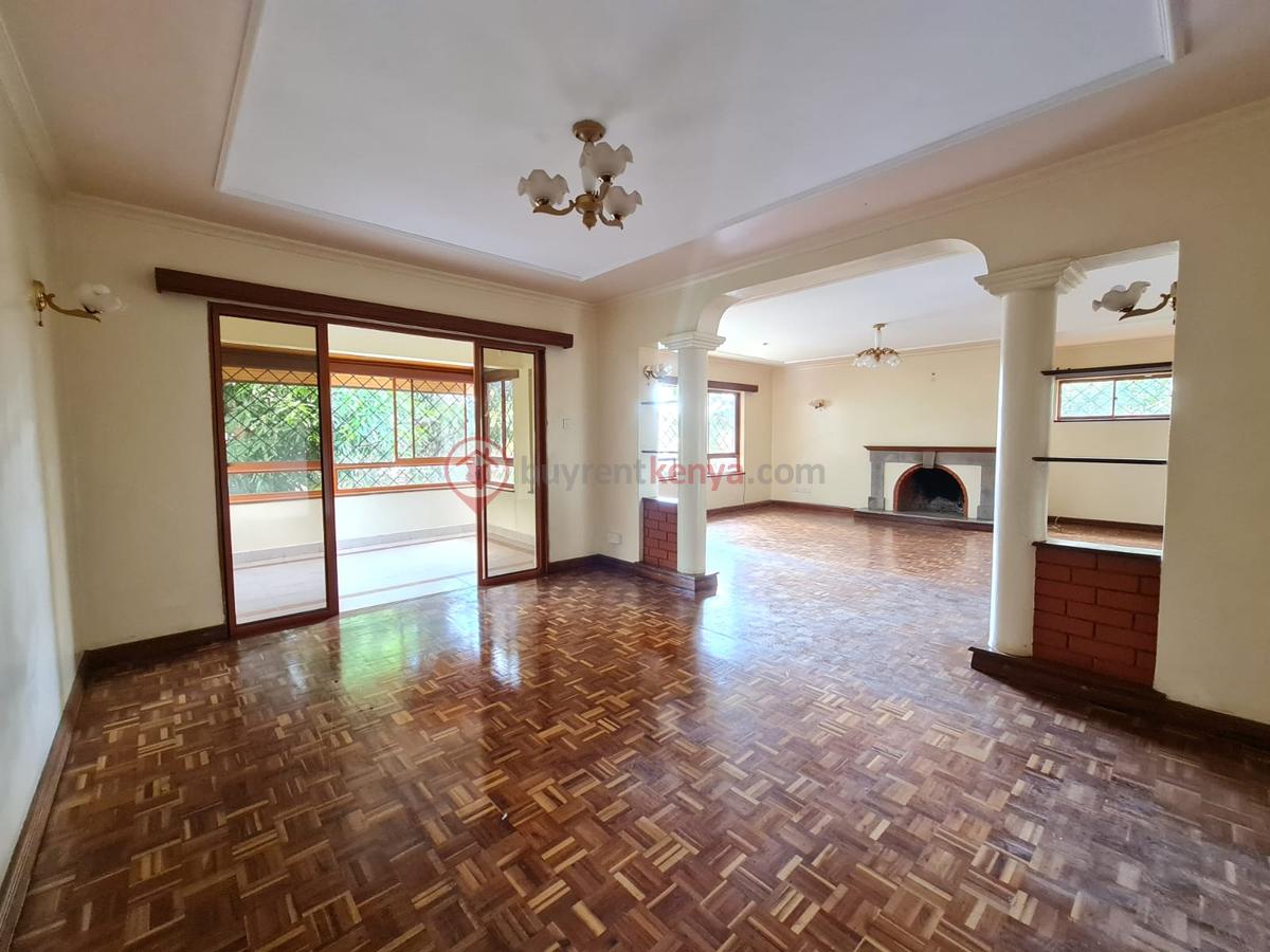 6 Bed Townhouse with En Suite at Grevillea Groove - 5