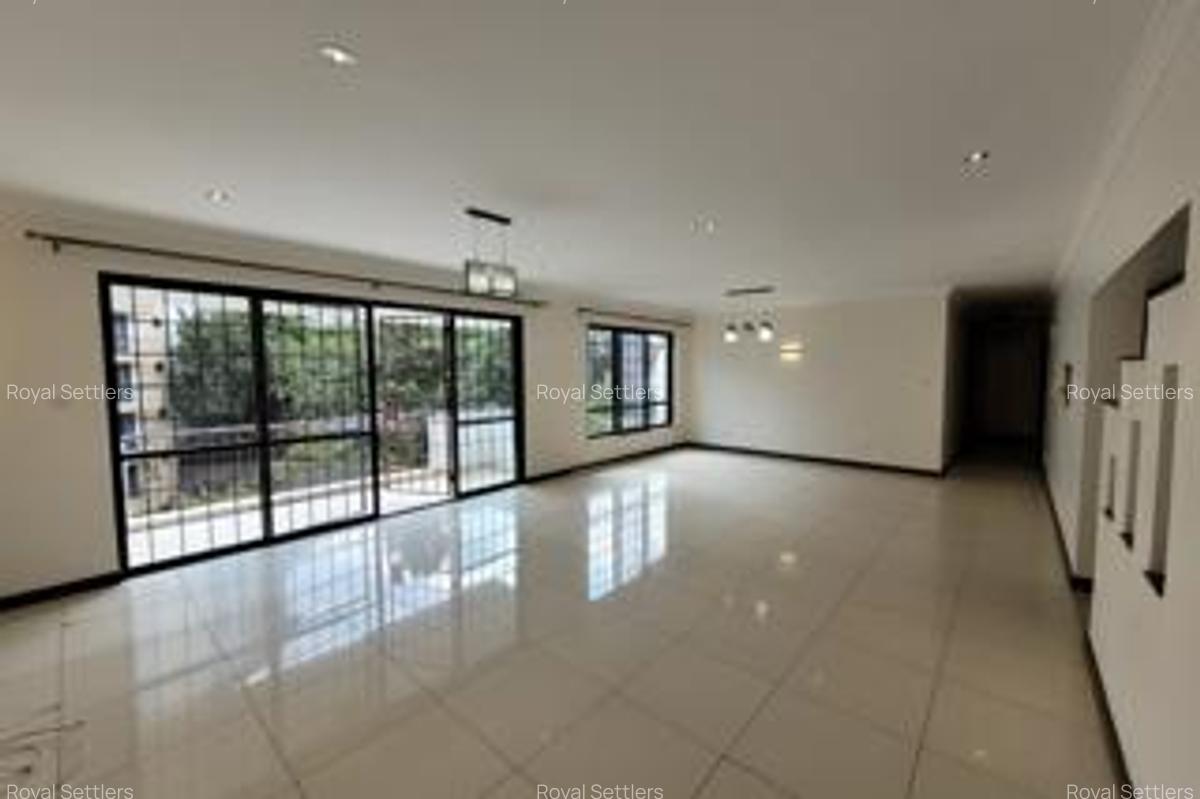 3 Bed Apartment with En Suite at Church Rd - 5