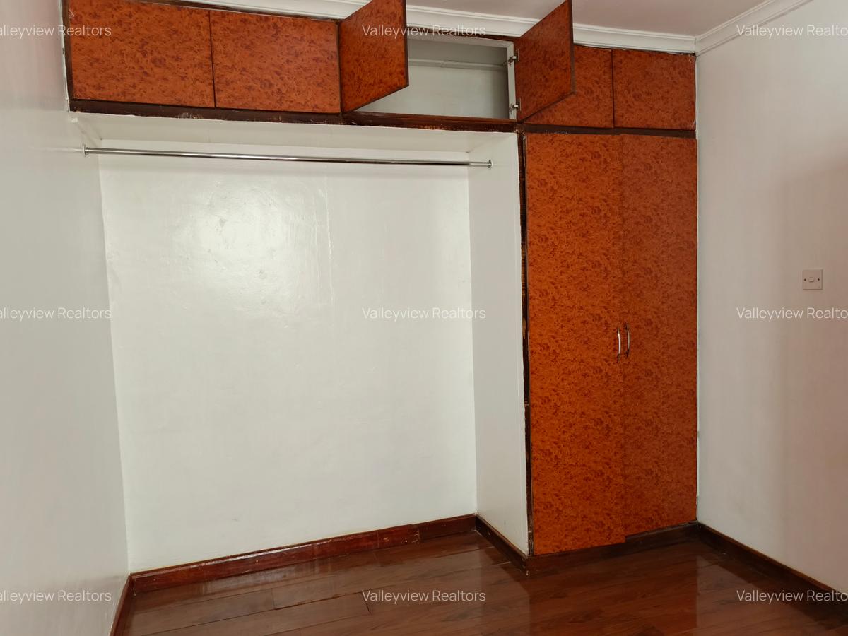 4 Bed Townhouse with En Suite at Kileleshwa - 14