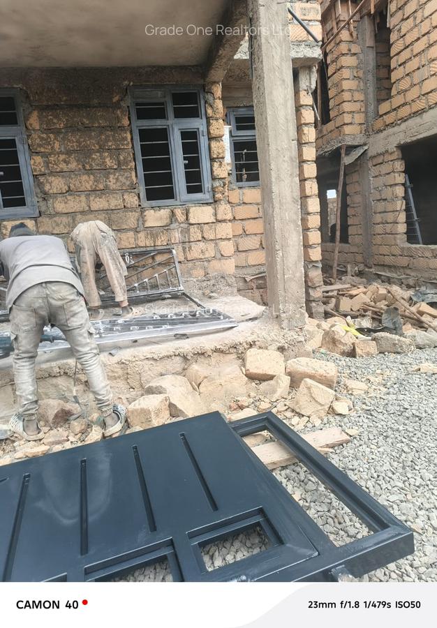 5 Bed Villa with En Suite at Karai - 10