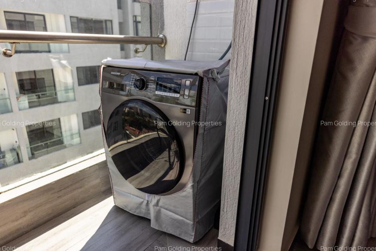 Serviced 1 Bed Apartment with En Suite at Wood Avenue - 9