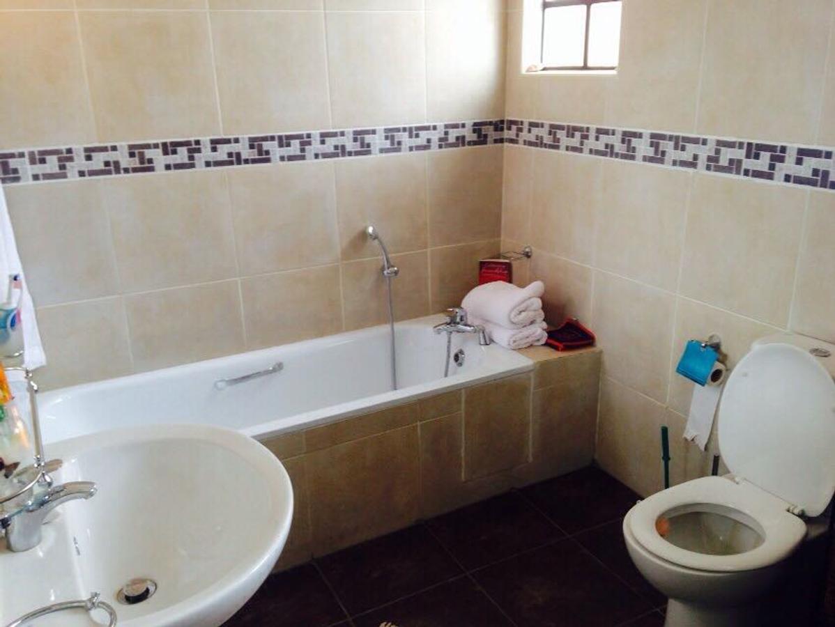 3 Bed Apartment with Borehole at Rose Avenue - 4