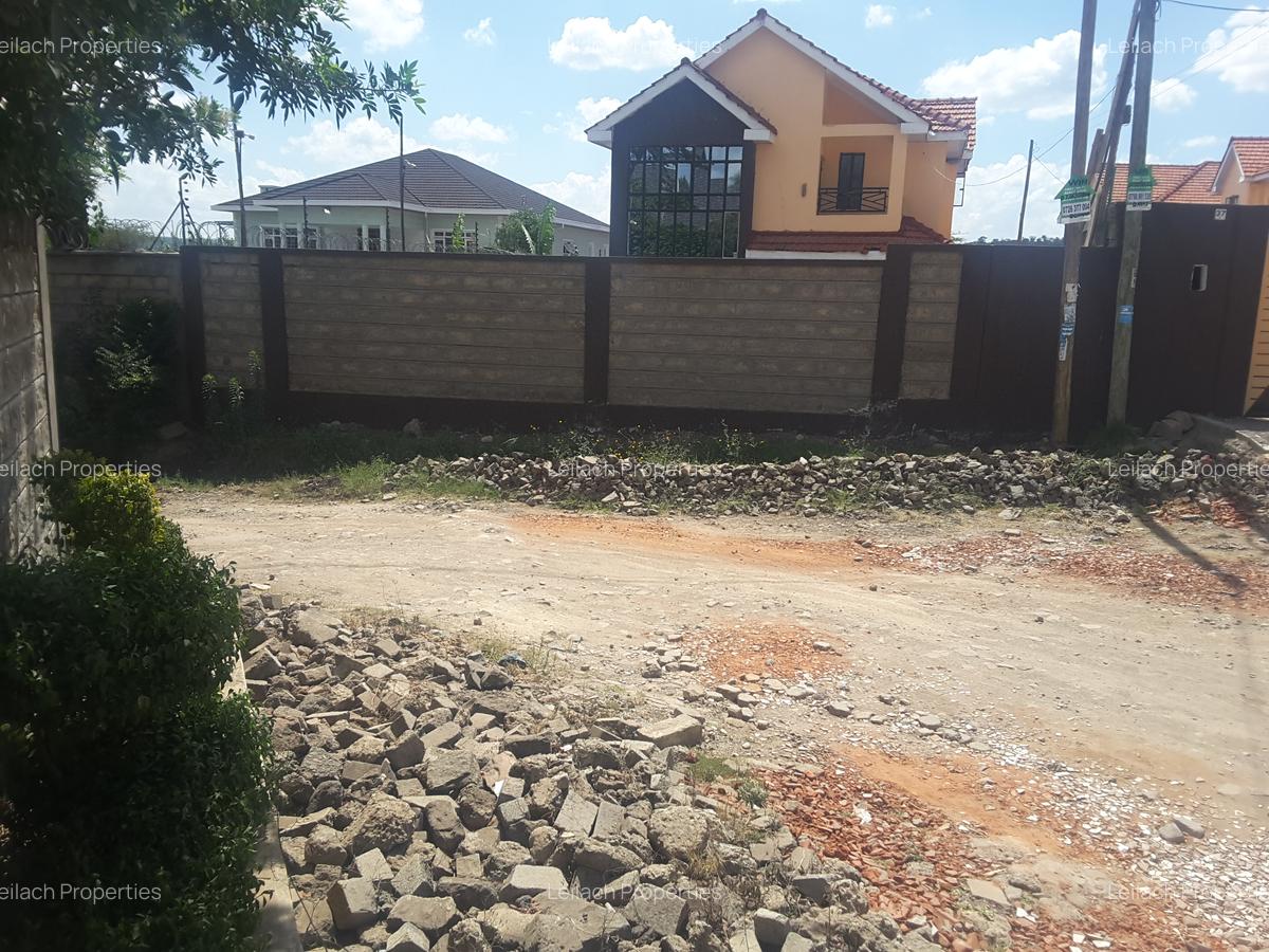 4 Bed House with En Suite in Gikambura - 12