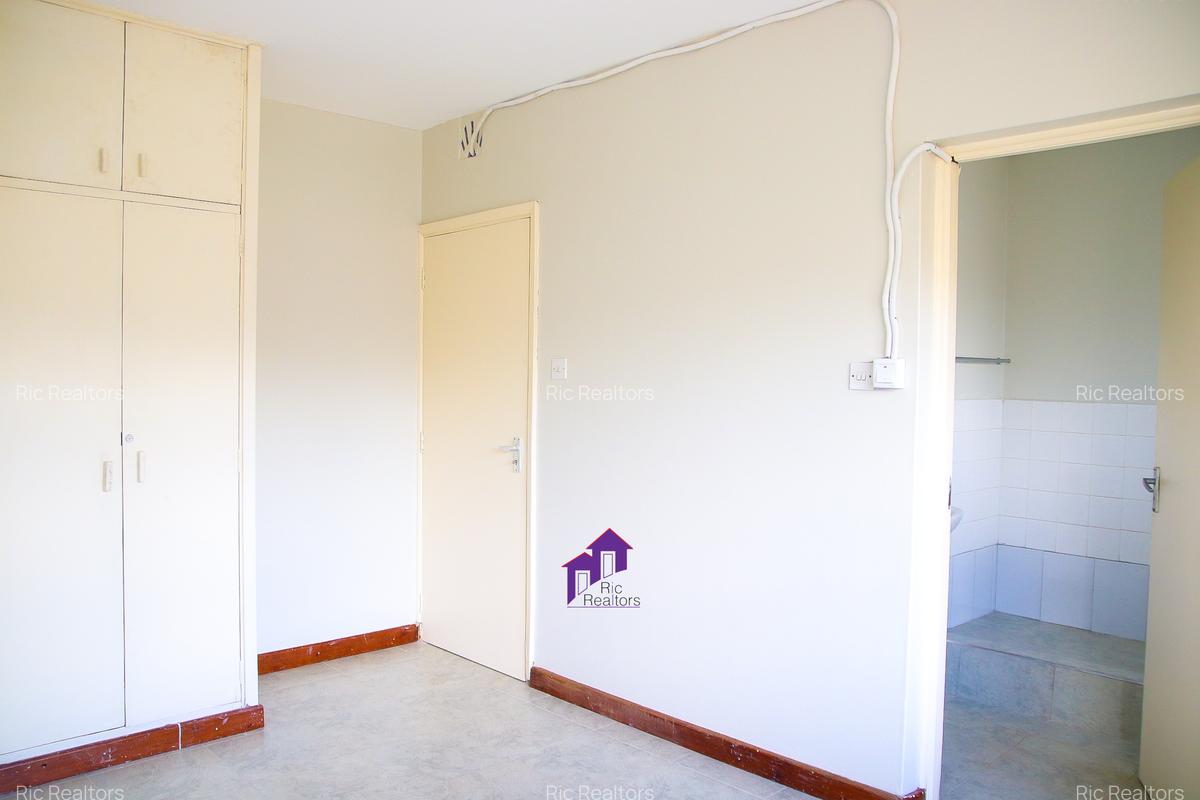 4 Bed Townhouse with En Suite at Rapta Road - 12