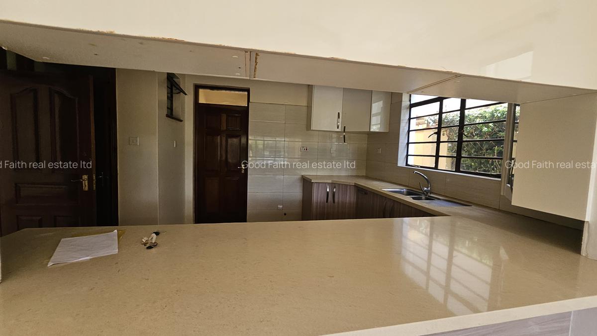 4 Bed Townhouse with En Suite in Kiambu Road - 3