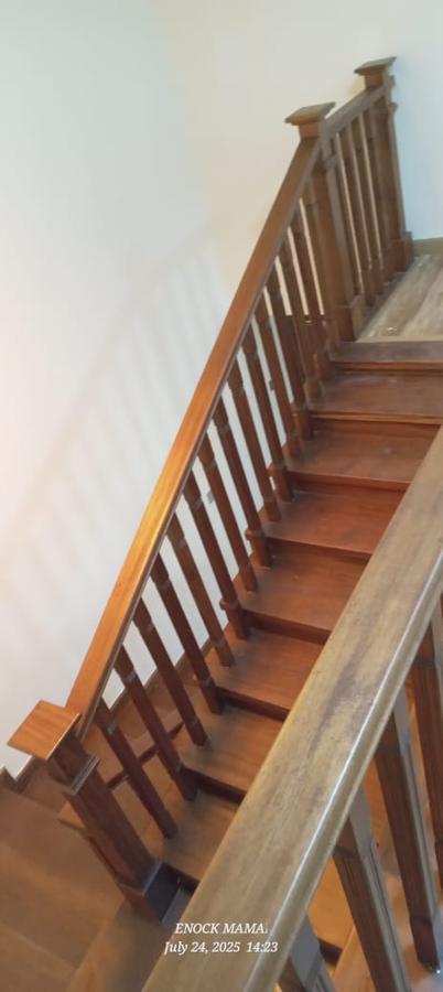 5 Bed House with En Suite at Statehouse Areas - 2