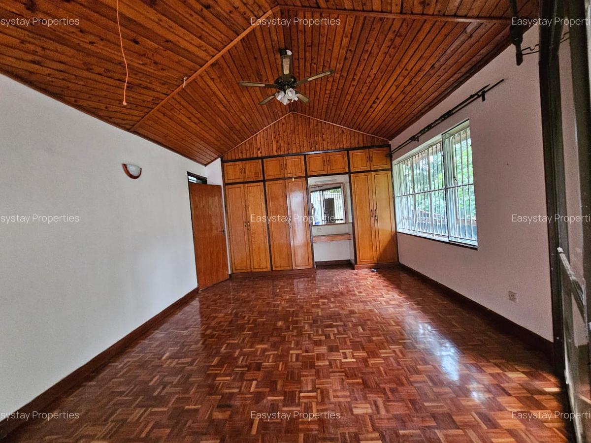 4 Bed House with En Suite in Gigiri - 13