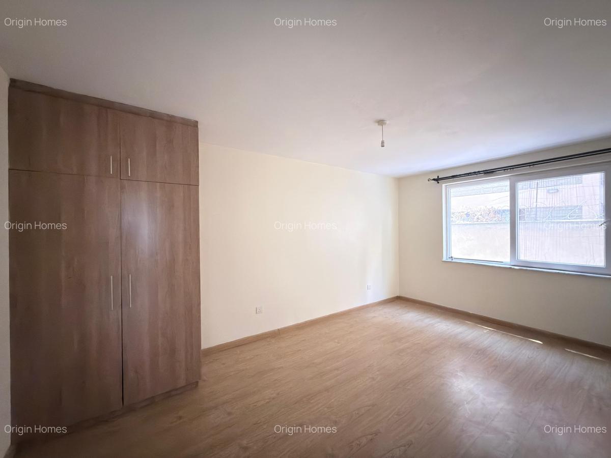 3 Bed Apartment with En Suite at Lavington - 9