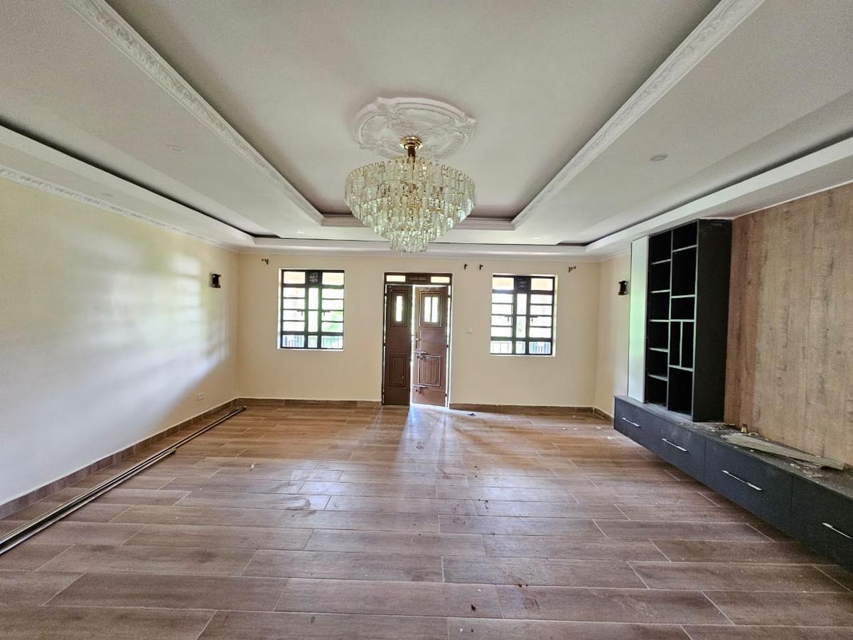 6 Bed House with En Suite in Kitisuru - 13