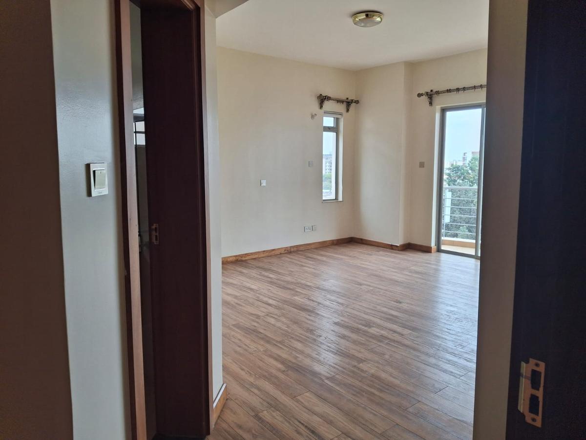 4 Bed Apartment with En Suite in Kileleshwa - 11