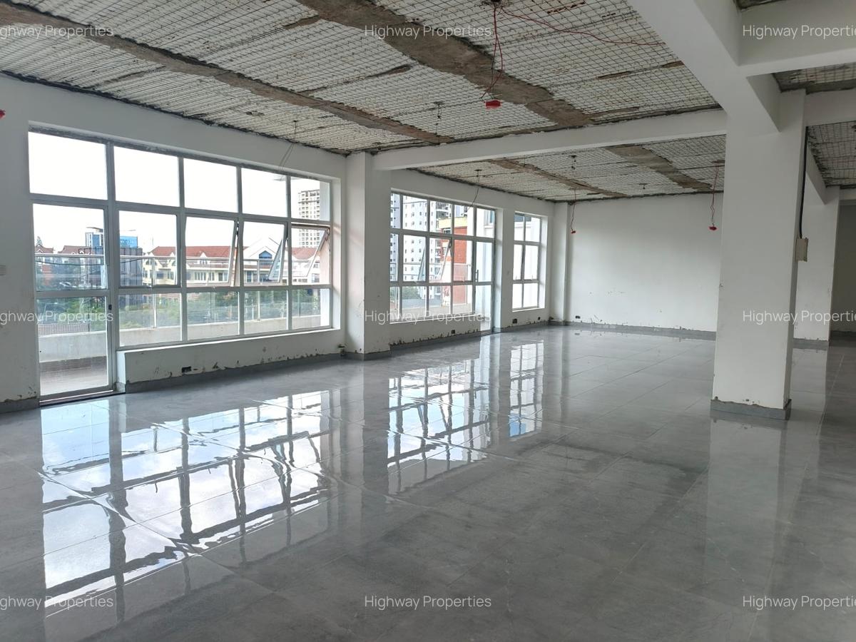 Office with Lift in Kilimani - 11