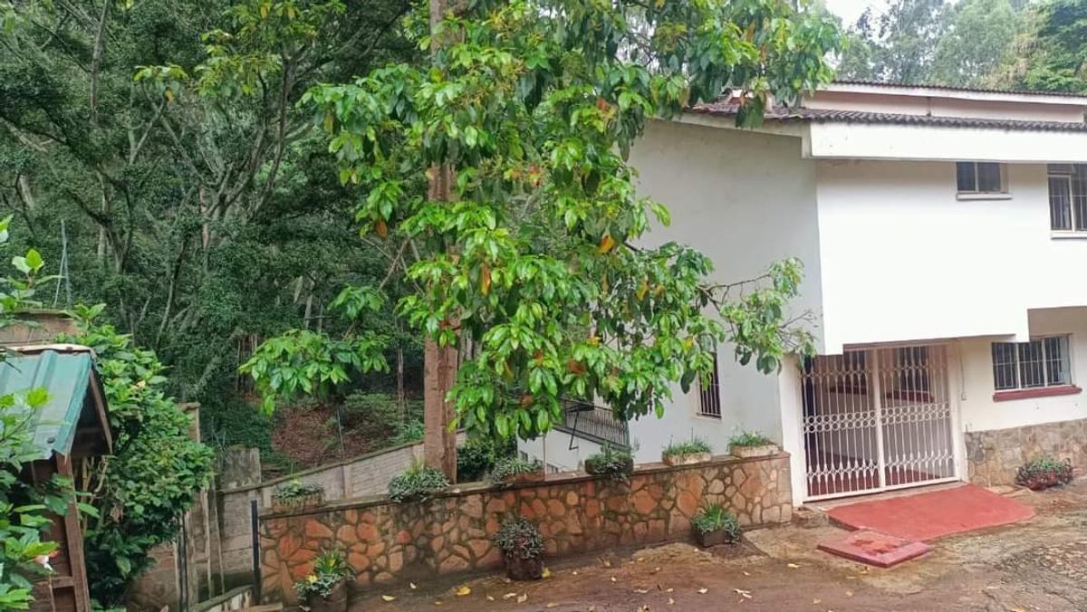 4 Bed Townhouse with En Suite at Peponi Road - 20