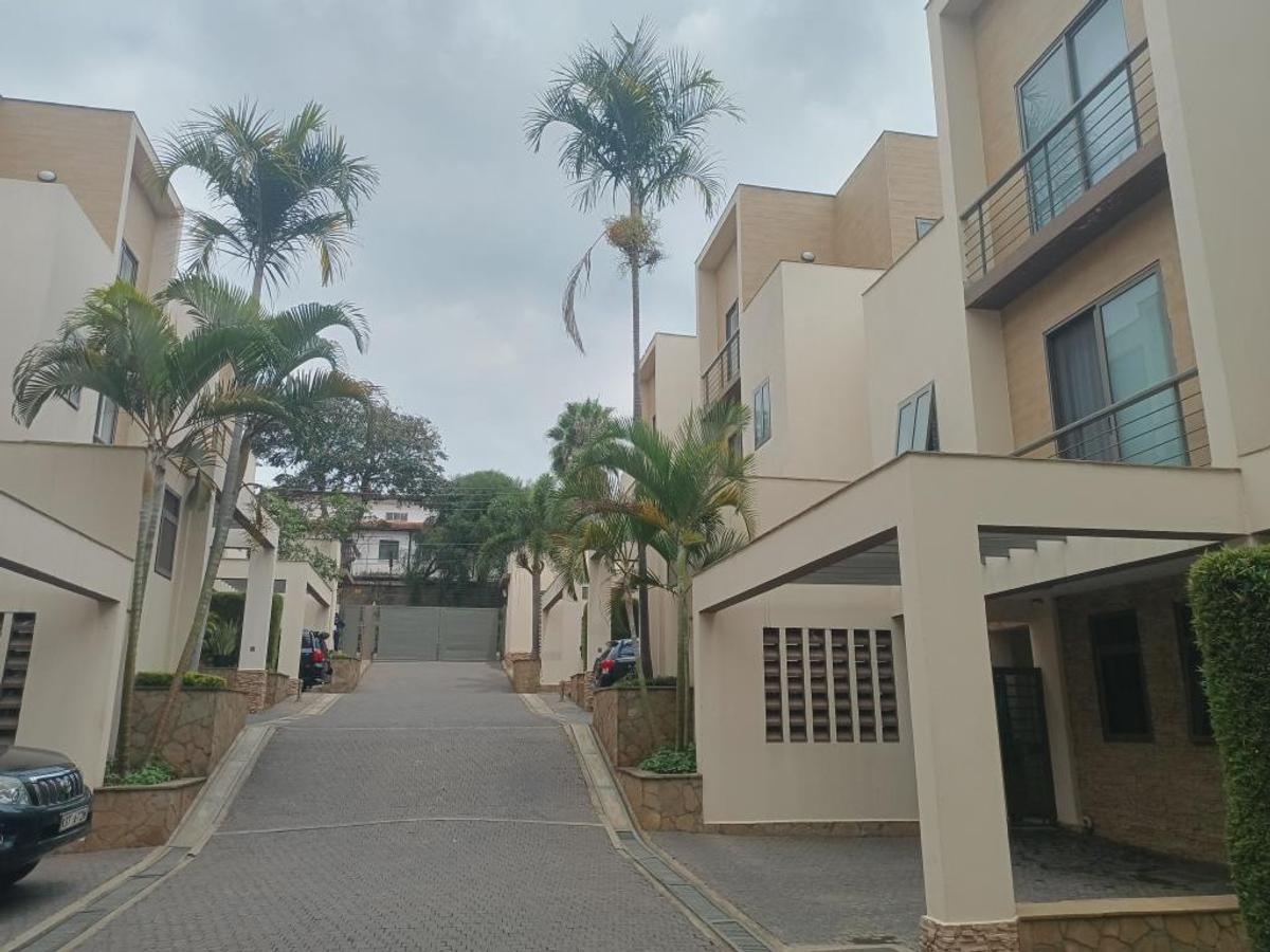 4 Bed Townhouse with En Suite at Kileleshwa Estate - 13