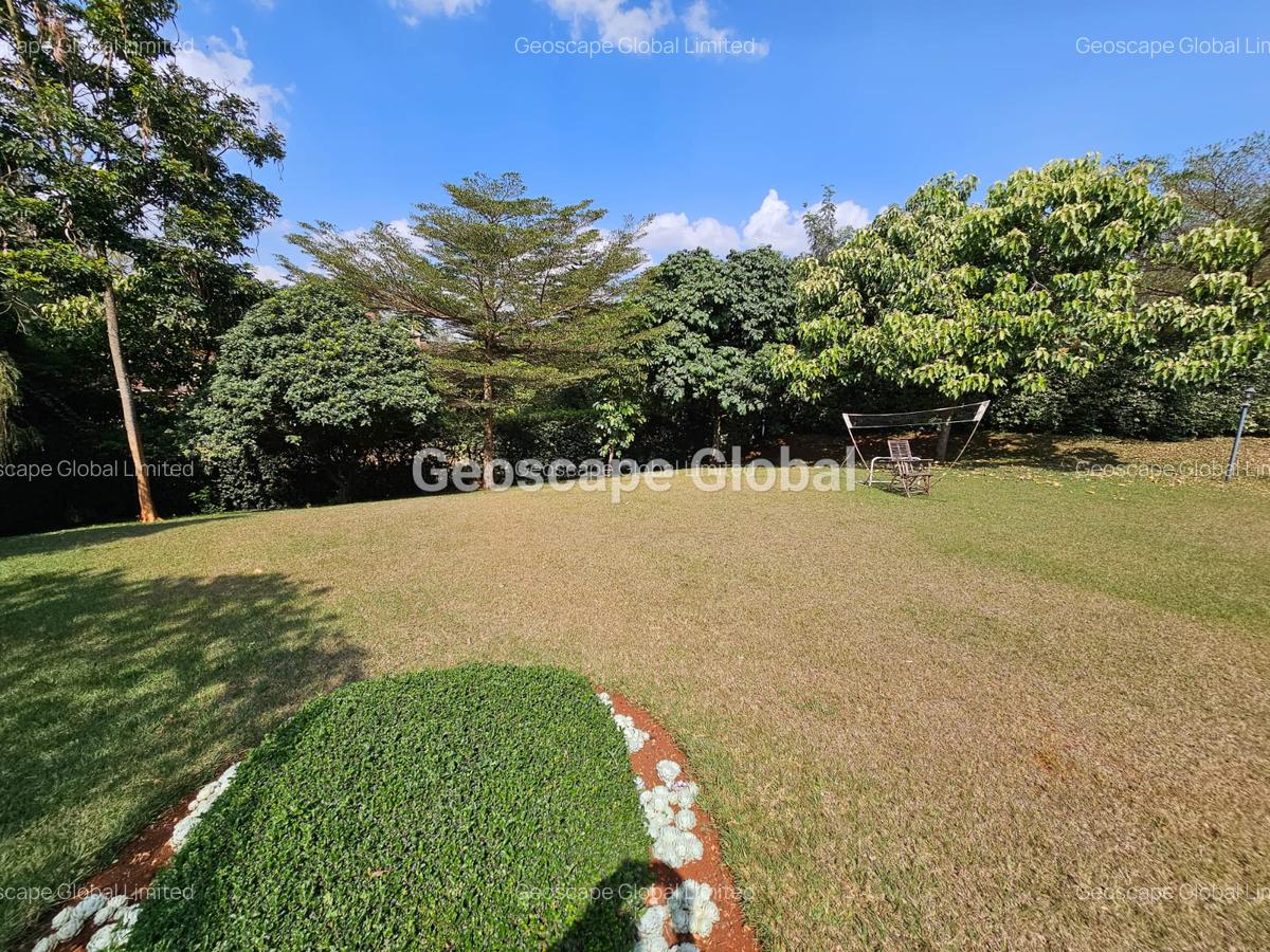 4 Bed House with En Suite in Runda - 1