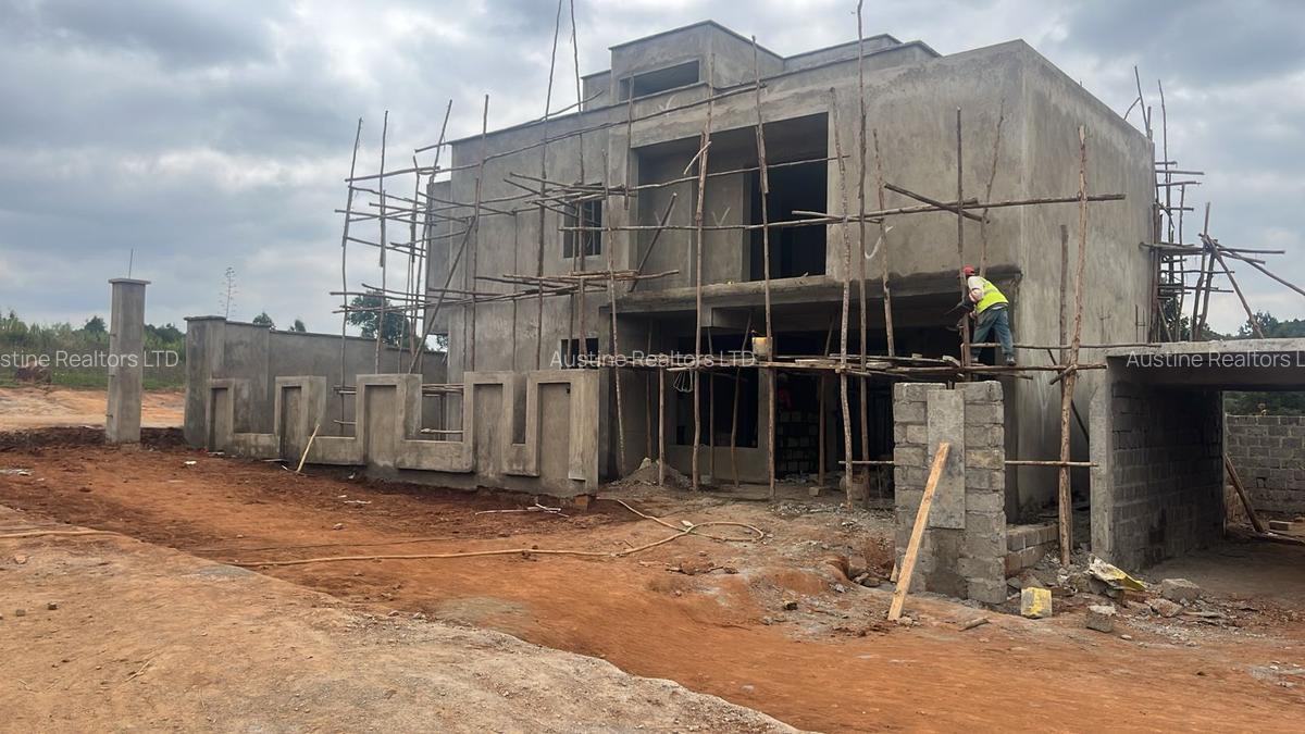 6 Bed Townhouse with En Suite in Kamangu - 14