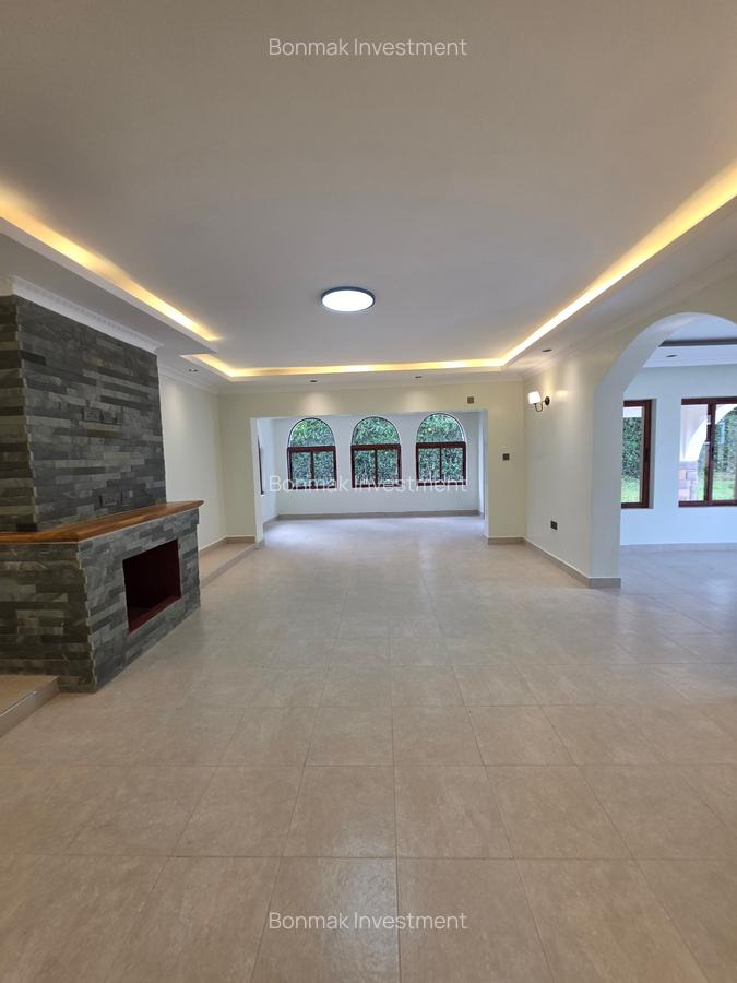 5 Bed Townhouse with En Suite at Kitisuru - 12