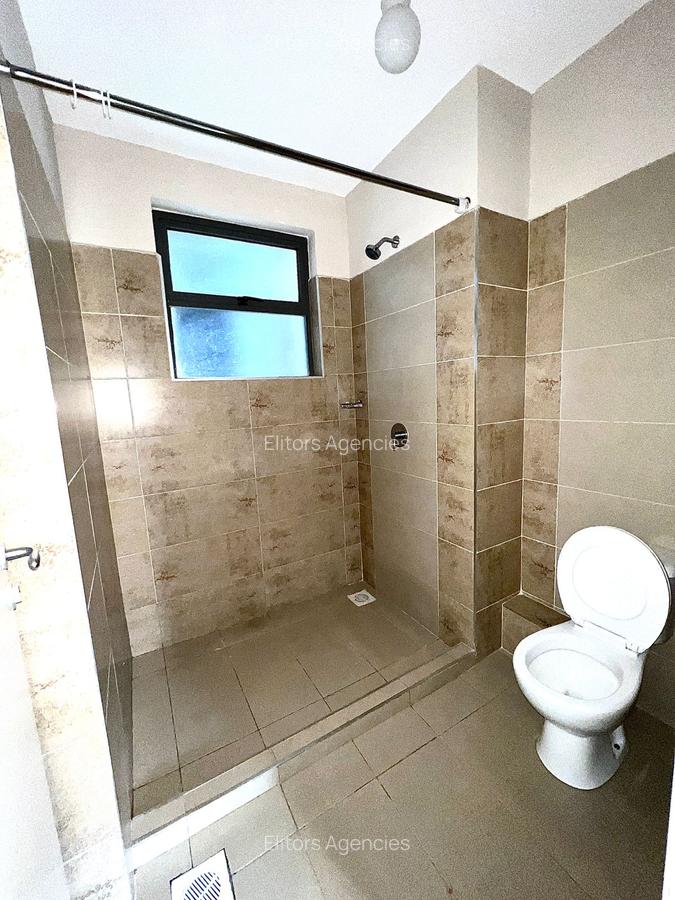 3 Bed Apartment with En Suite at Kirawa Road - 16