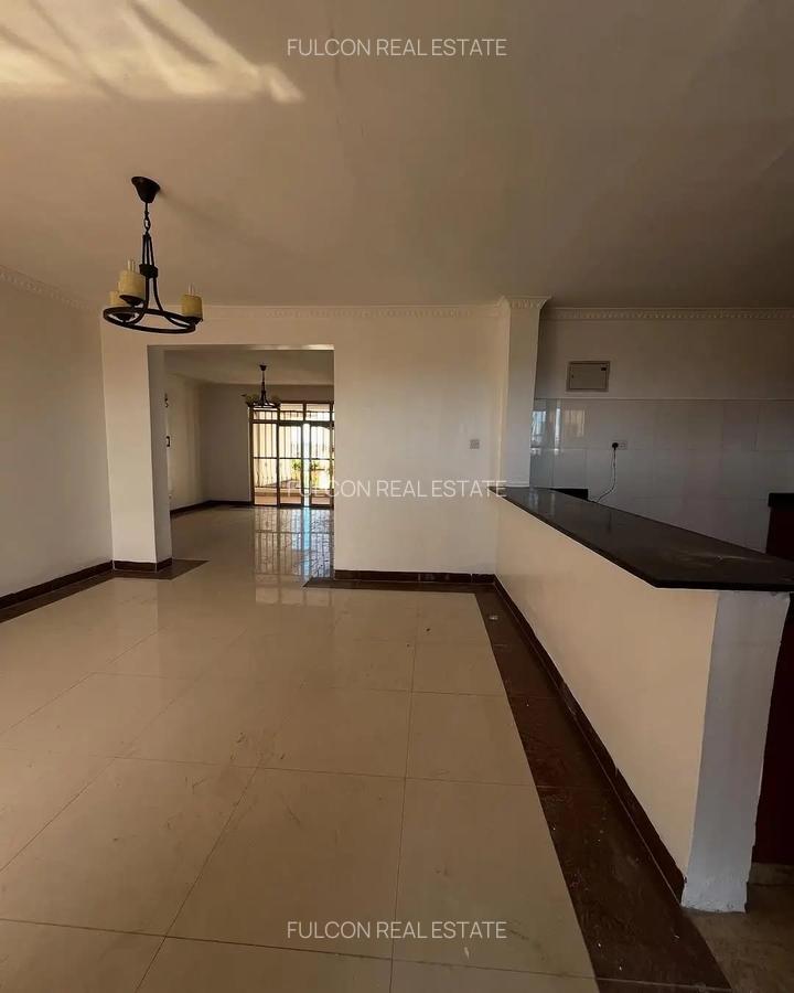 2 Bed Apartment with En Suite in Lavington - 12