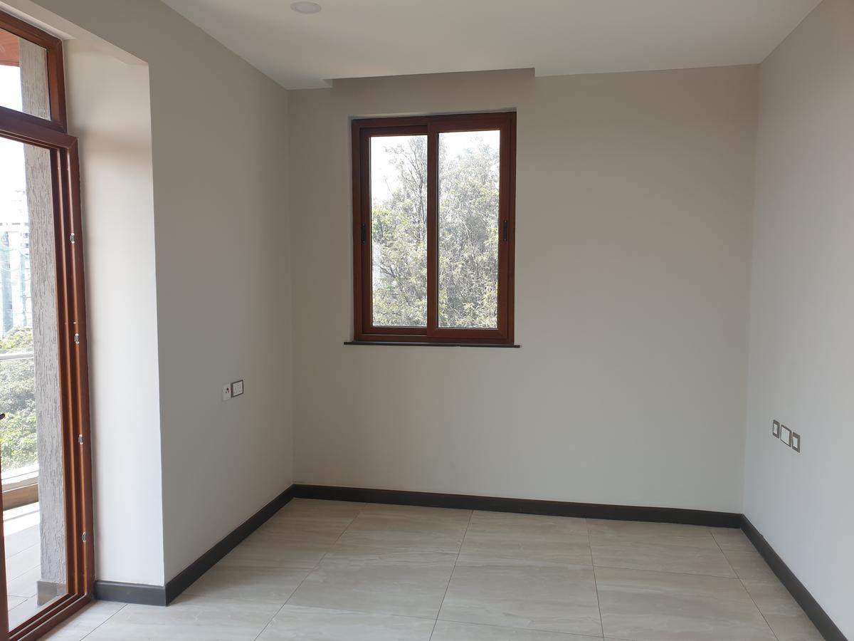 2 Bed Apartment with En Suite at General Mathenge - 19