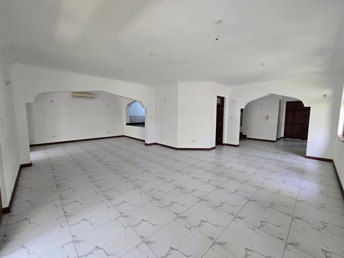 4 Bed Townhouse with En Suite in Nyali Area - 3