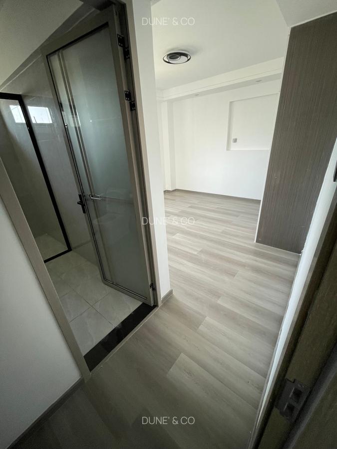 2 Bed Apartment with En Suite in Westlands Area - 14