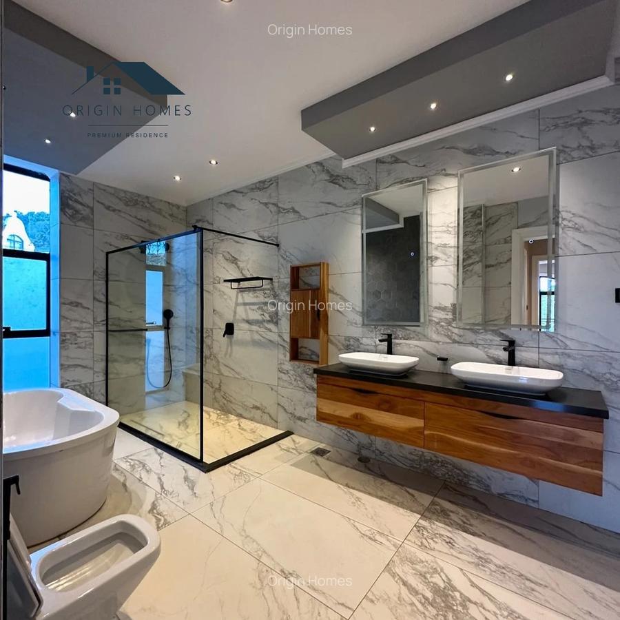 5 Bed Villa with En Suite at Loresho - 8