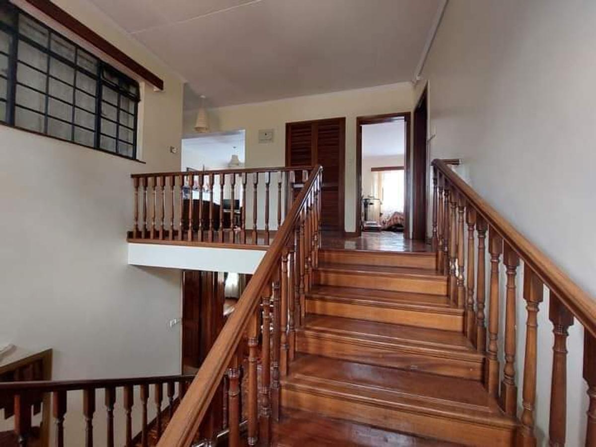 4 Bed Townhouse with En Suite at Karen - 11