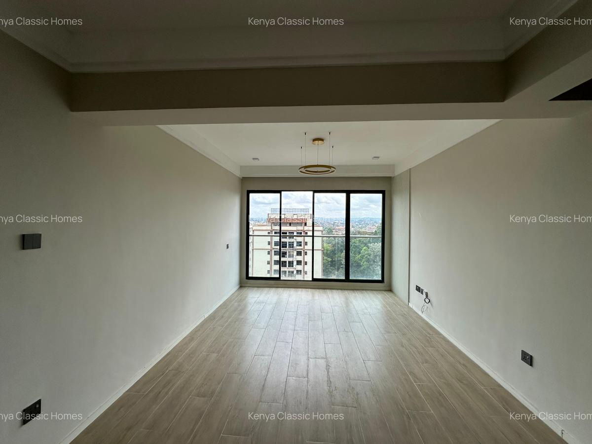 2 Bed Apartment with En Suite at Lavington - 2