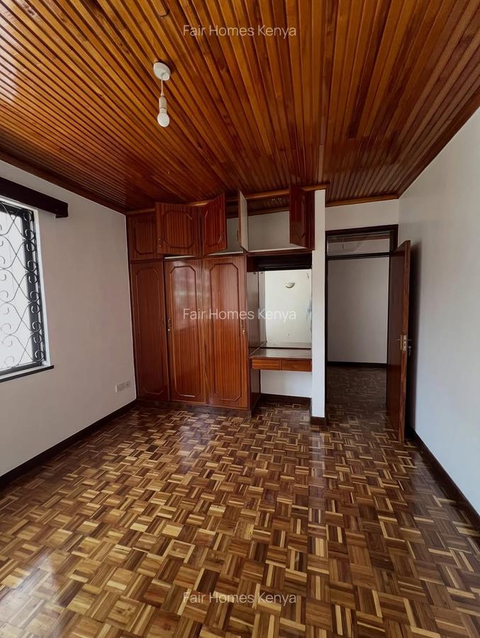 5 Bed Townhouse with En Suite at Kirichwa Road - 17