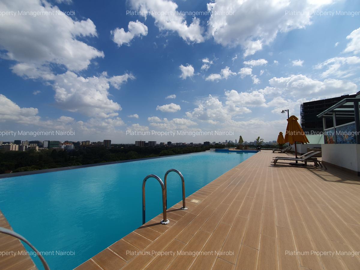 3 Bed Apartment with En Suite at City Park Drive - 18