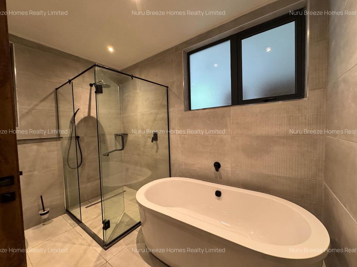 3 Bed Apartment with En Suite in Spring Valley - 12