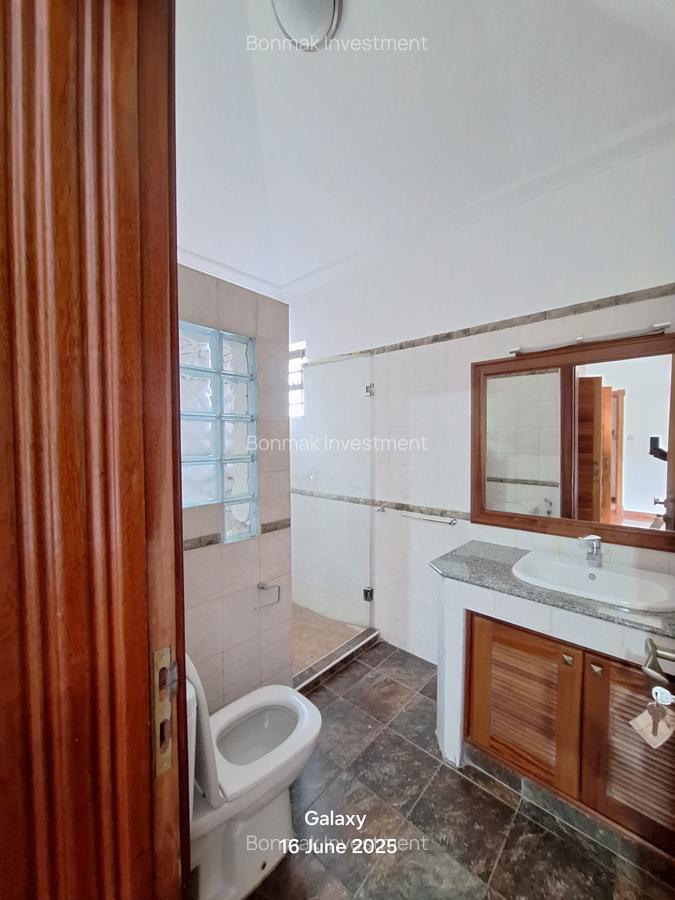4 Bed Townhouse with En Suite at French Embassy - 12