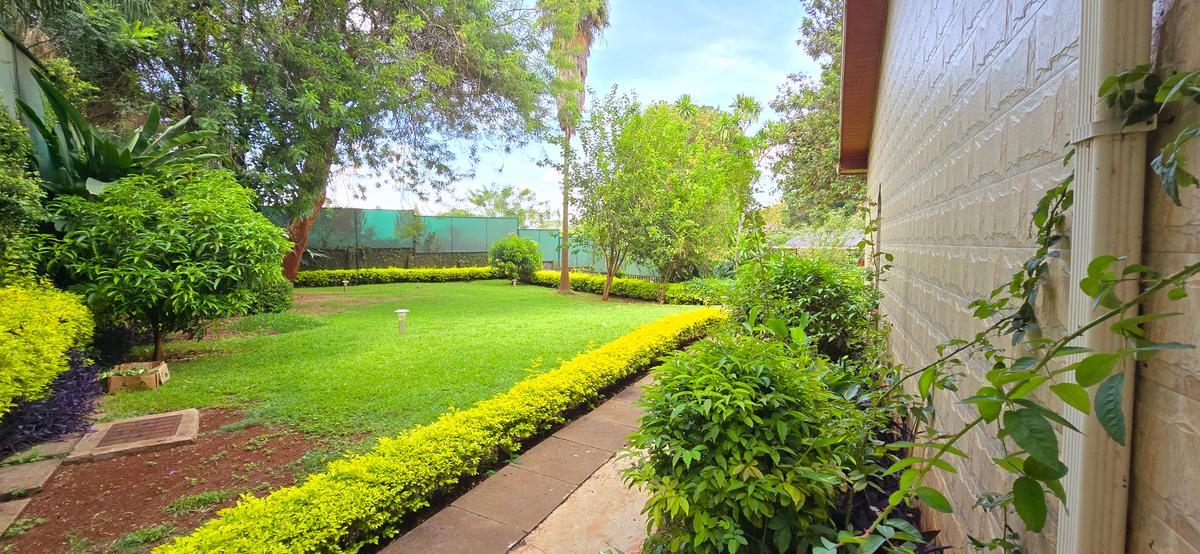 Commercial Property with Service Charge Included at Runda Grove - 20