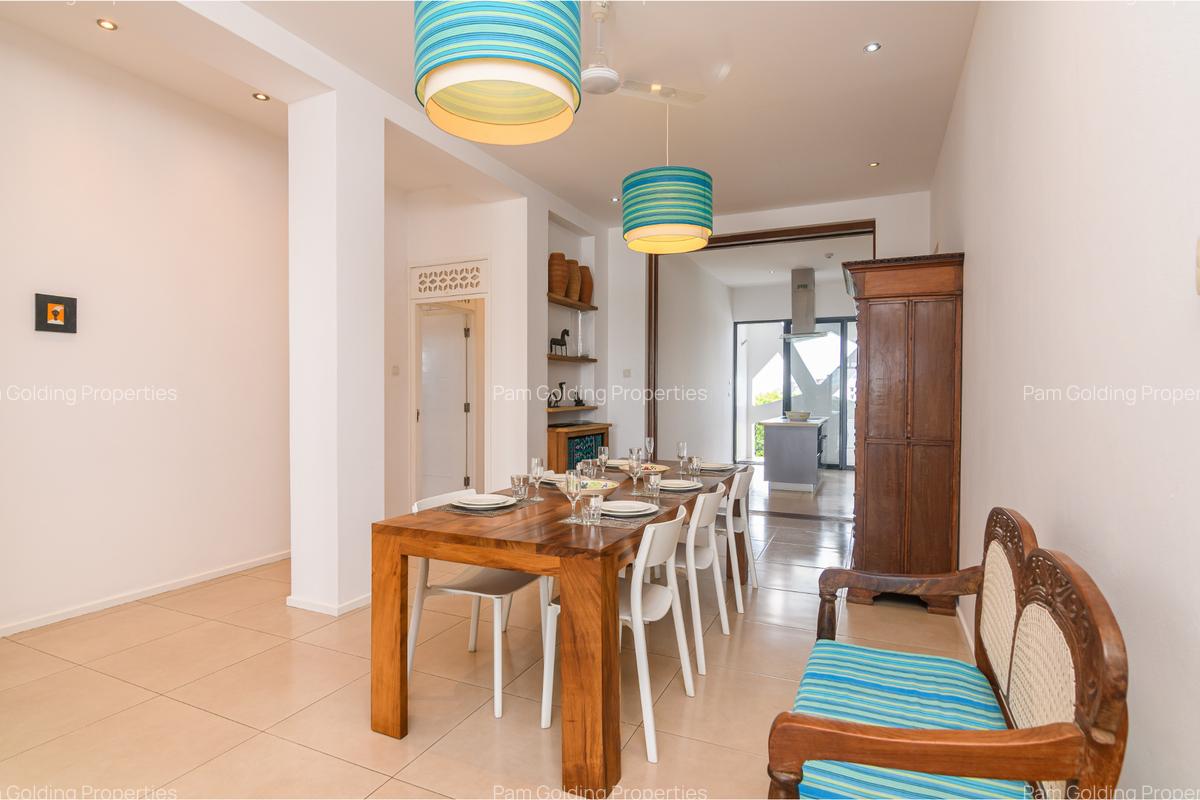 Furnished 3 Bed Apartment with En Suite in Tudor - 9