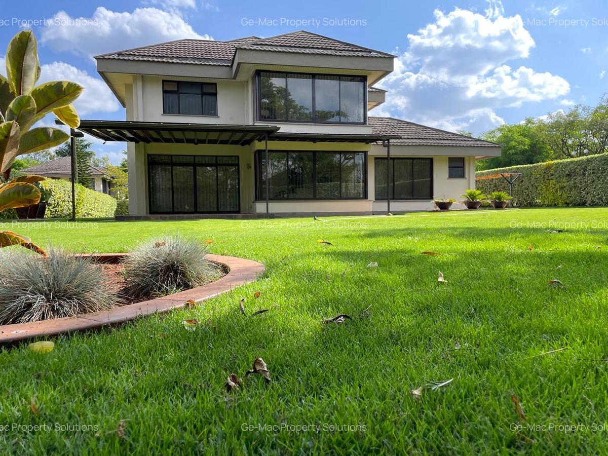 4 Bed House with En Suite in Garden Estate - 2