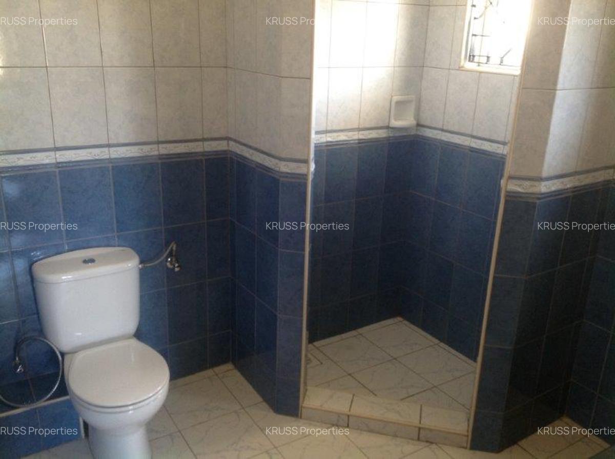 3 Bed Apartment with En Suite at As550 - 15
