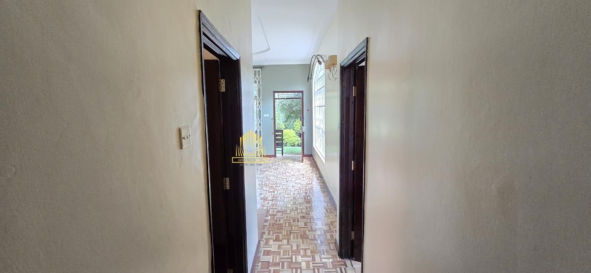 2 Bed House with Garden in Lavington - 9