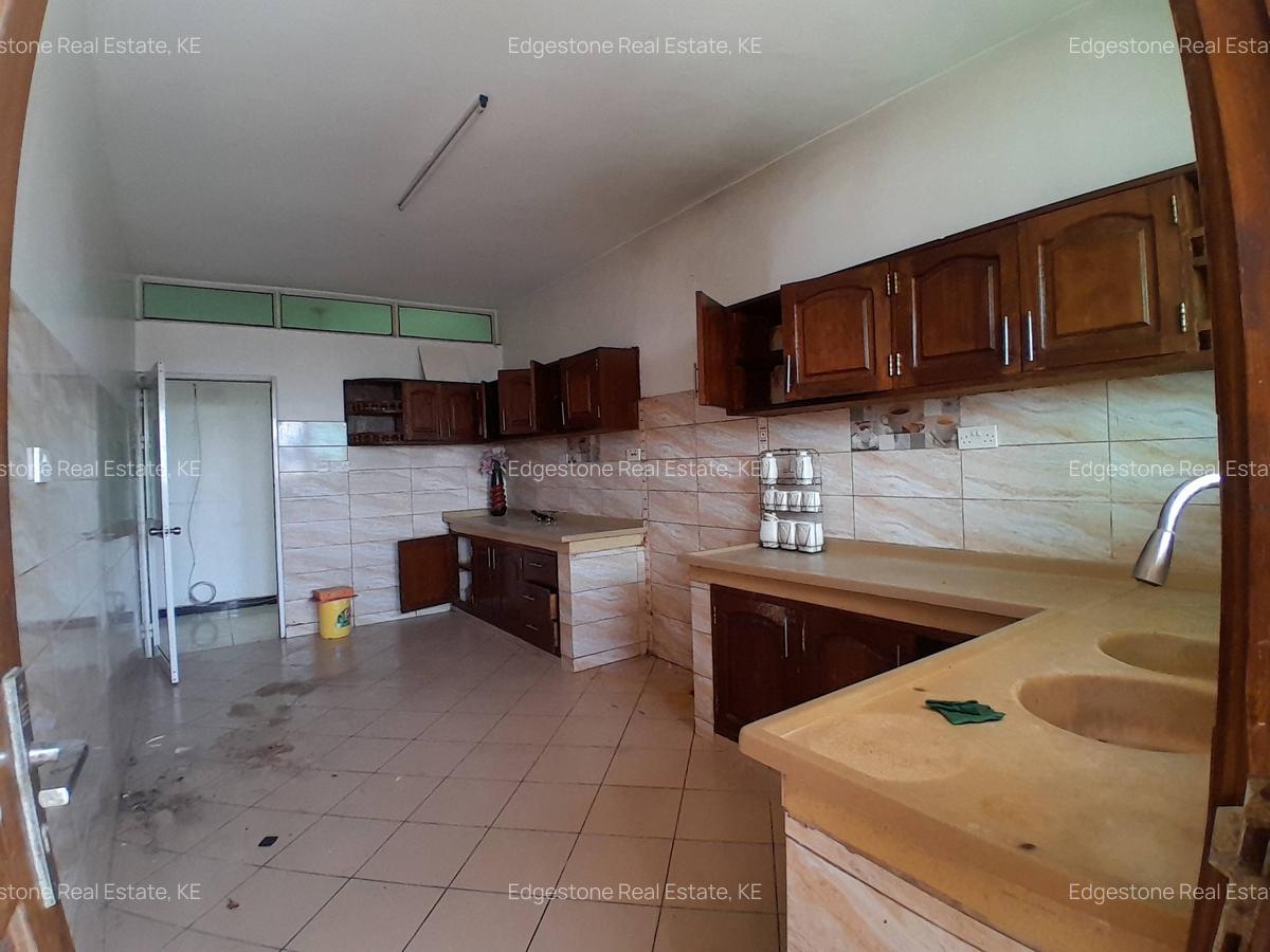 3 Bed Apartment with En Suite in Mombasa CBD - 5