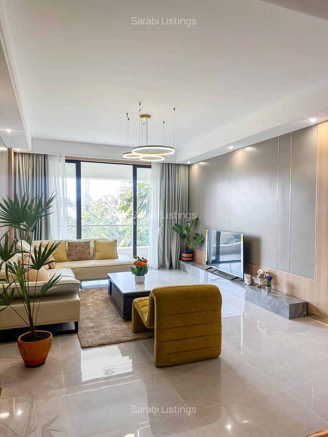 3 Bed Apartment with En Suite in Riverside - 2