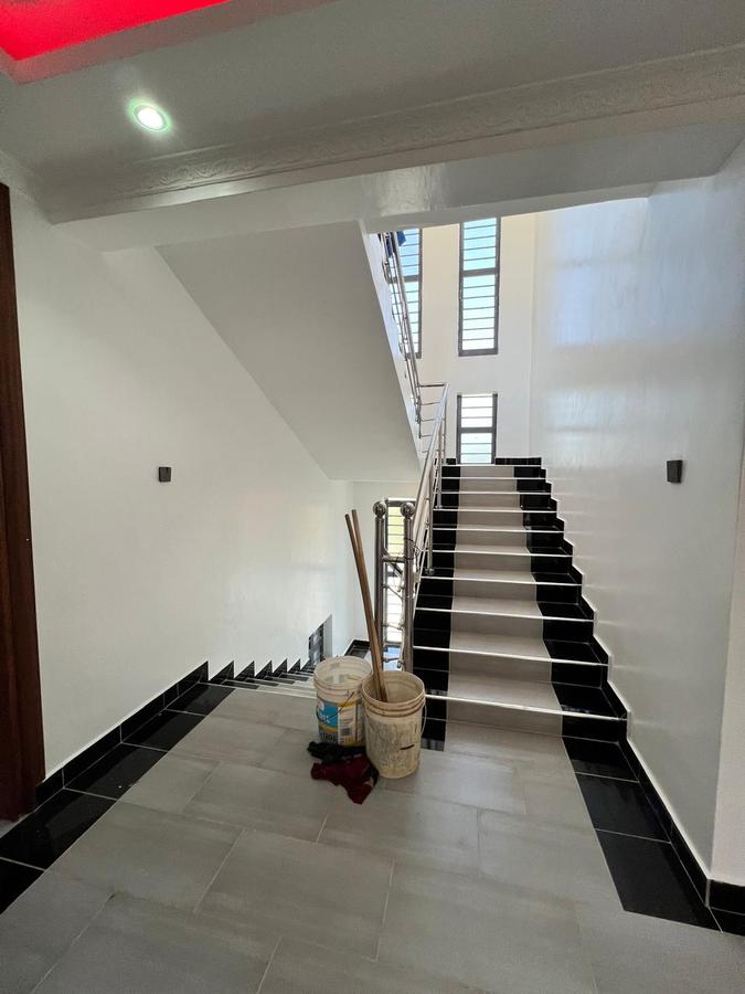 4 Bed House with En Suite in Ruiru - 8