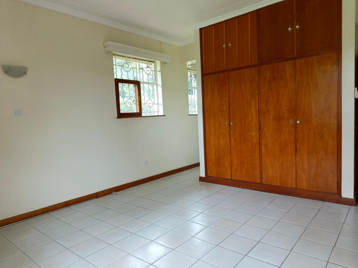 5 Bed House with En Suite in Thigiri - 14