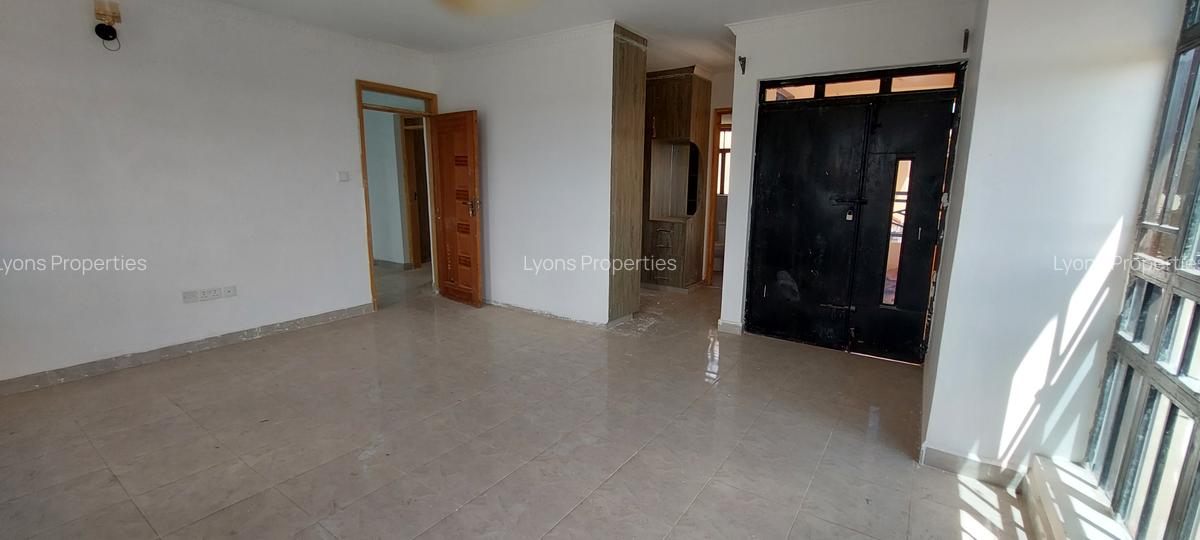 4 Bed Townhouse with En Suite at Rimpa - 15