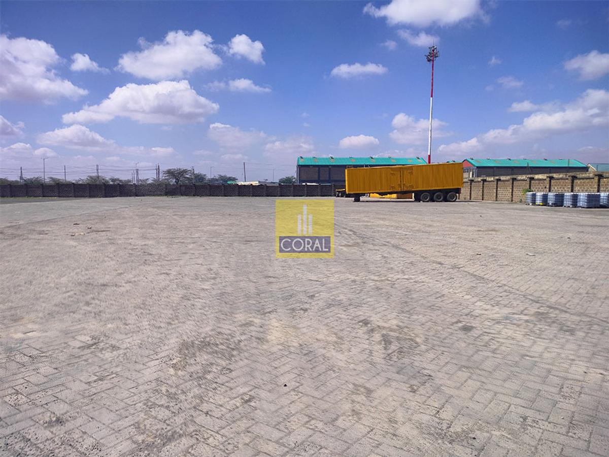 Land in Mombasa Road - 4