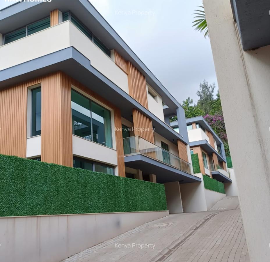 5 Bed Villa with En Suite at Chalbi Drive - 1